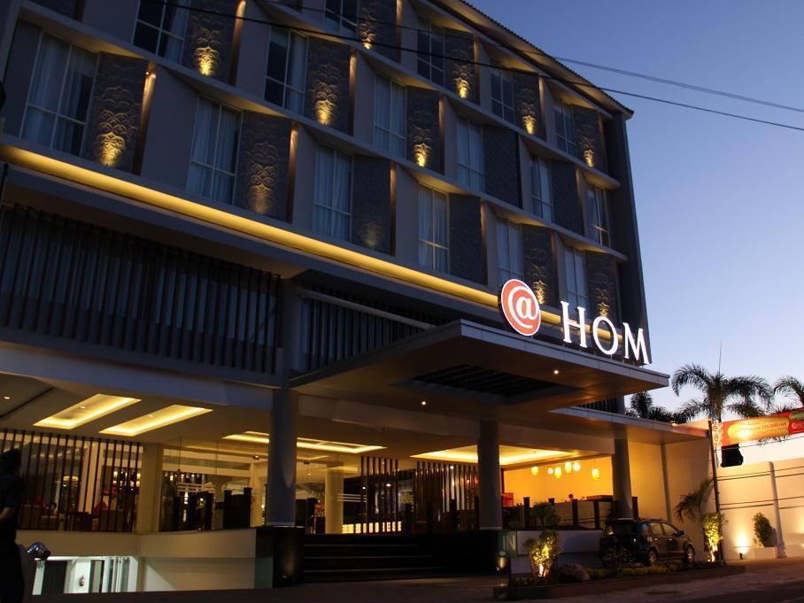 יוגיאקרטה Luxury Malioboro Hotel מראה חיצוני תמונה