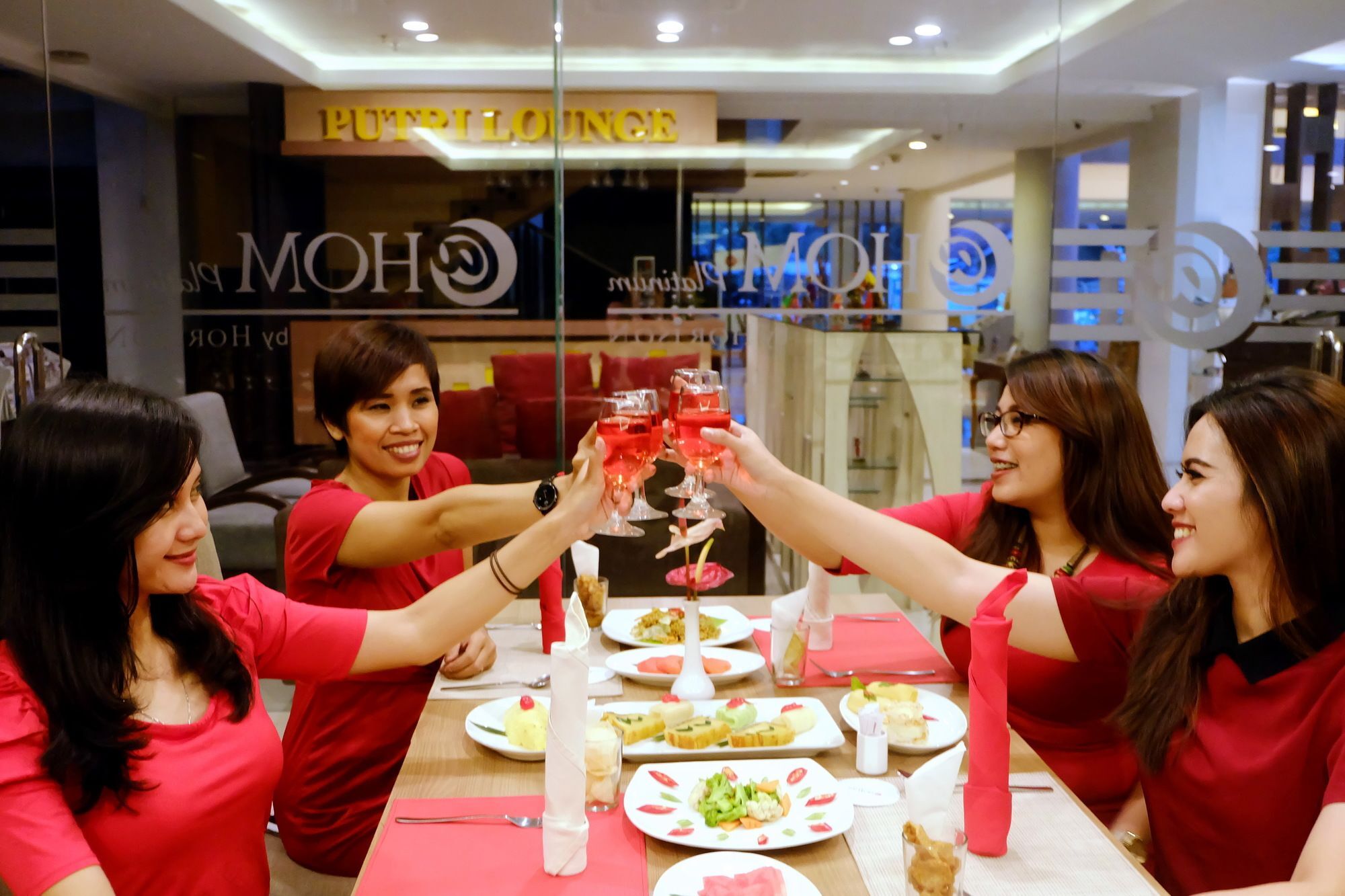 יוגיאקרטה Luxury Malioboro Hotel מראה חיצוני תמונה